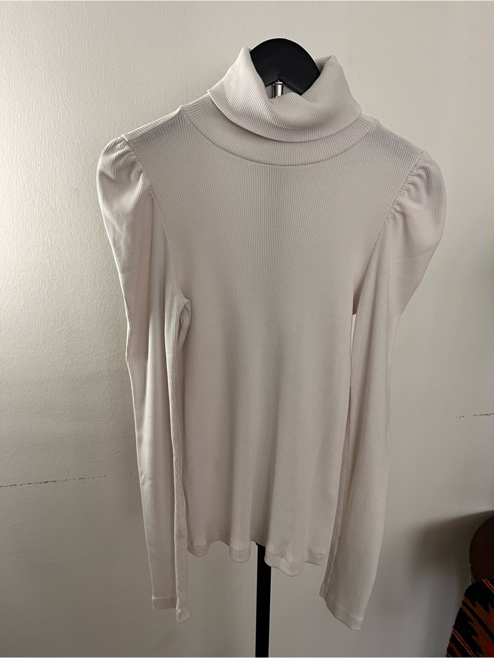 AMO Turtleneck Ribbed Puff-Sleeve Sweater - Cream - Picture 3 of 6